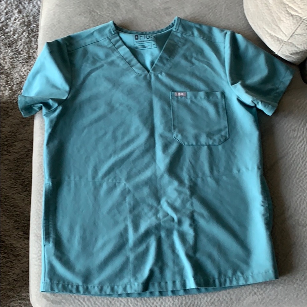 Figs Scrub Top